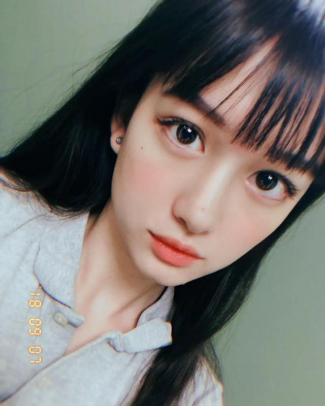 漫画壁纸女生可爱，美丽可爱漫画壁纸（精挑细选很萌很可爱的动漫女生壁纸）