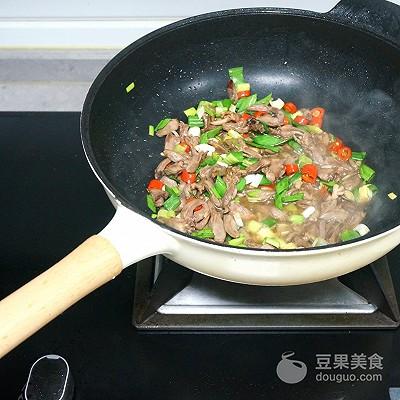 鸡心炖土豆，爆炒鸡心的做法