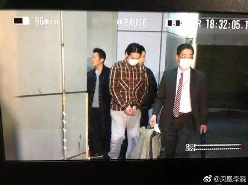 蒋劲夫家暴的来龙去脉，终于为他当初的粗暴行为