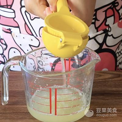  柠檬的三十种吃法，教你用柠檬做菜~这些菜没了柠檬就不好吃了