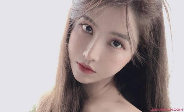 百变大咖秀王思聪，王思聪吐槽瞿颖称大姐