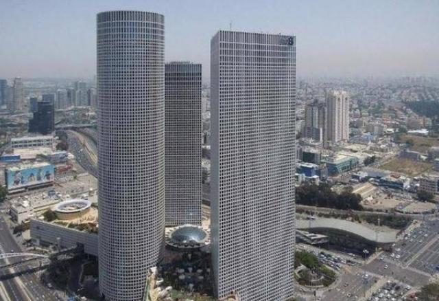 迪拜是发达国家吗，世界繁华城市迪拜（中东最发达的城市）