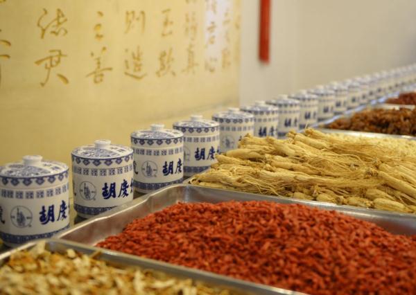 莫干山的蝉鸣给你留下怎样的印象，都被藏在了治愈人间的莫干山