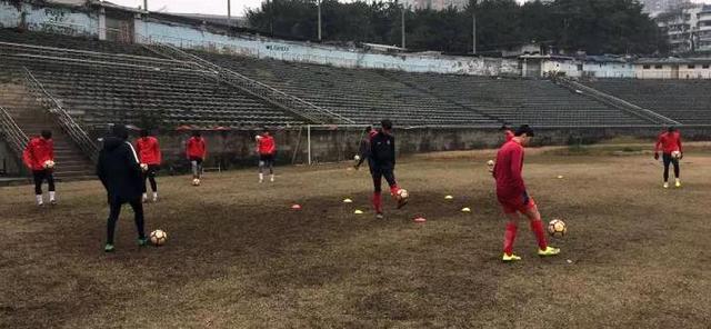 重庆力帆20赛季名单，球员号码、生日、身高体重都在这里