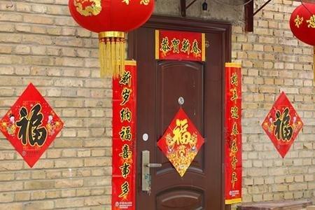 过年贴对联什么时间贴最好，过年一定要贴对联