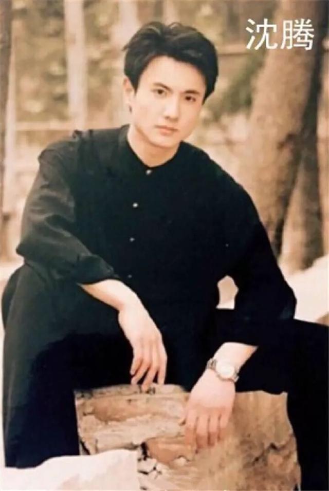 雷佳音居然比一米八的沈腾还要高，多少人被雷佳音六年前的帅照惊艳