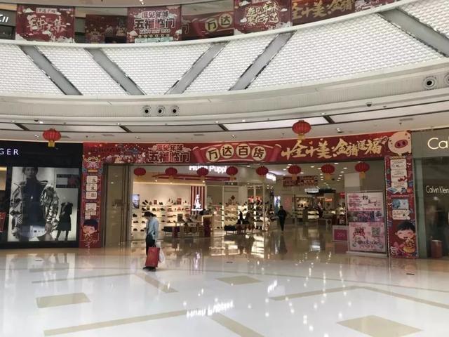 王健林为什么还在建万达广场，万达已决心退出地产界