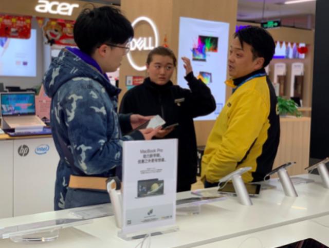 情人节该送男友什么除了玫瑰花、巧克力……这些情人节礼物你想到了吗？还有