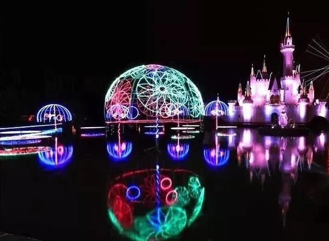 北京元宵佳节灯会，皇家范庙会科技灯光秀