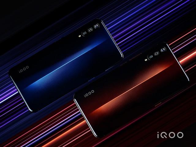 vivo手机新款，vivo新款手机性价比高最值得入手（vivo一口气发布三款旗舰）