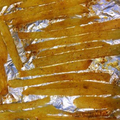怎么做烤薯条最好吃，孩子爱吃的薯条自己做
