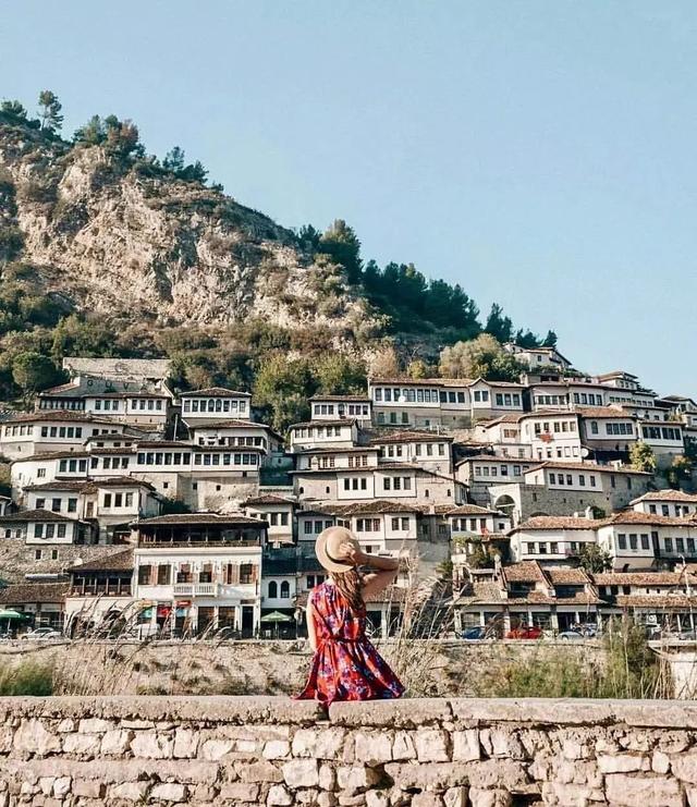 适合旅游的国家，欧洲旅游必去的十个国家（比较适合旅游的国家）