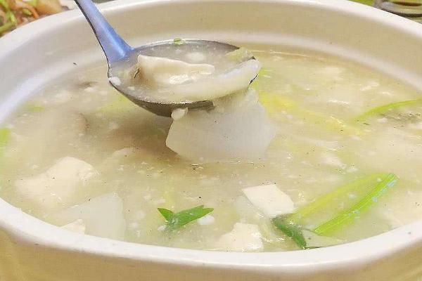 肥胖宝宝补钙(体重偏胖孩子需要补钙吗)