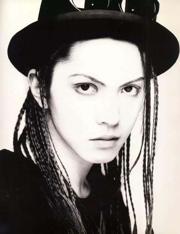 hyde会不会和在中同台，除了逆天的颜值