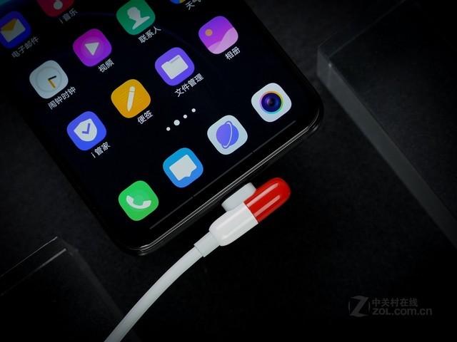 vivo手机新款，vivo新款手机性价比高最值得入手（vivo一口气发布三款旗舰）