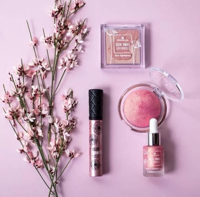 十大实用美妆单品推荐，开春第一波美妆新品