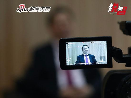 丁佐宏月星的使命，丁佐宏进到瓶子里