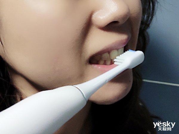 黑科技电动牙刷让刷牙变得更简单，小米声波电动牙刷T100