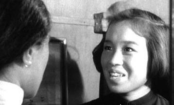 容嬷嬷就是夏雨荷，24岁的容嬷嬷美过夏雨荷（容嬷嬷是当年的夏雨荷什么梗）