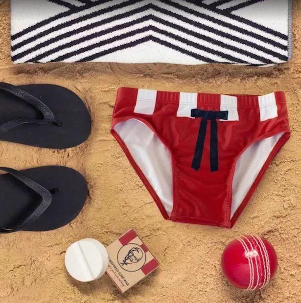 肯德基爷爷到底有多可怕，这还是那个慈祥的肯德基爷爷吗