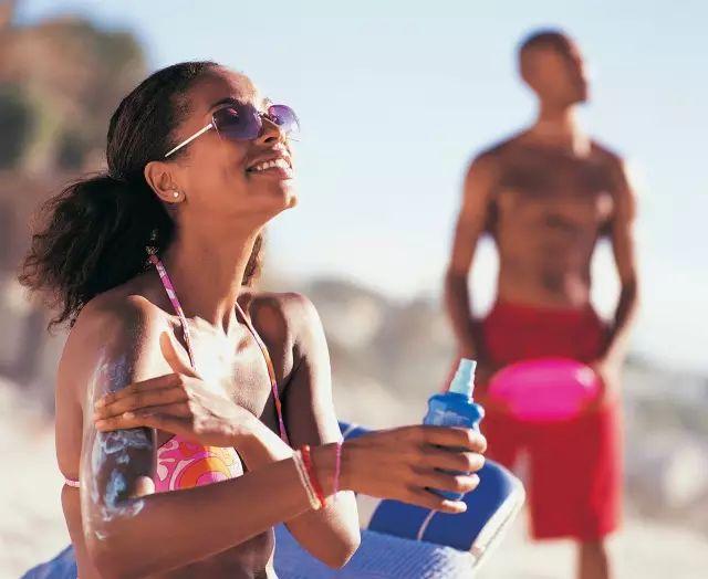 肯德基爷爷到底有多可怕，这还是那个慈祥的肯德基爷爷吗