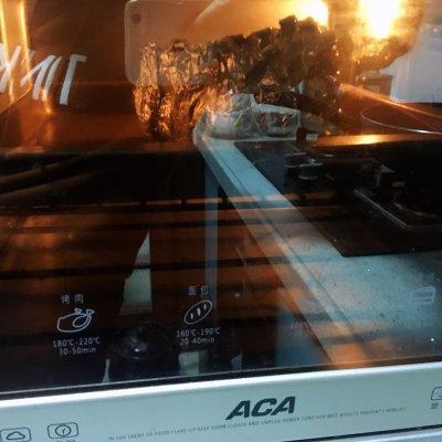 烤箱烤猪肉，家庭烤箱版——脆皮五花肉