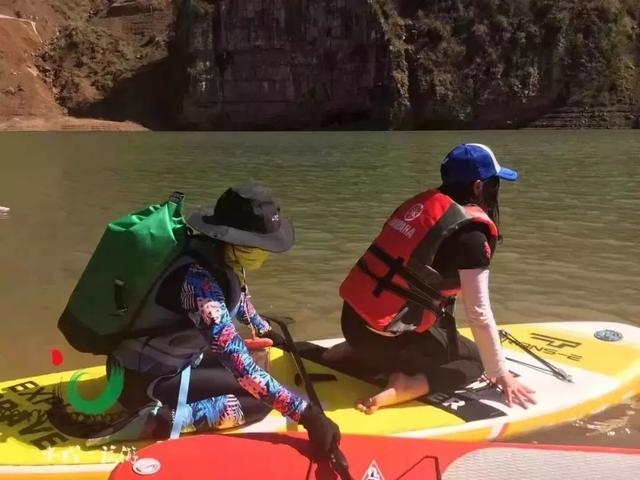 盘州哪里最值得游玩，就去盘州市看群星演唱会