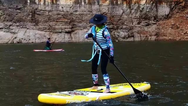 盘州哪里最值得游玩，就去盘州市看群星演唱会