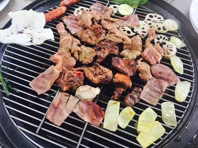 盘州哪里最值得游玩，就去盘州市看群星演唱会