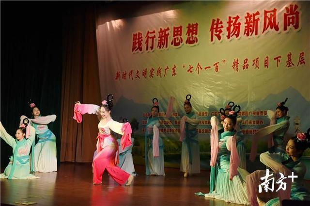 长沙老快板表演大全，三句半快板