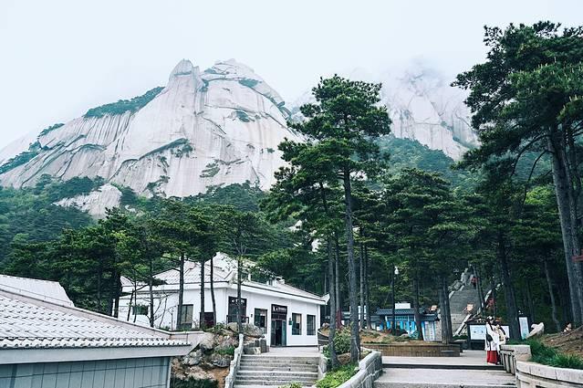 天柱山风景区在哪里，天柱山具体景点在哪里（理论与实践都要硬）