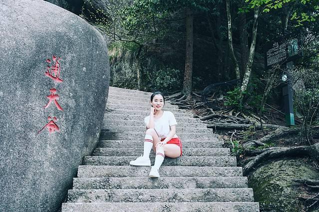天柱山风景区在哪里，天柱山具体景点在哪里（理论与实践都要硬）