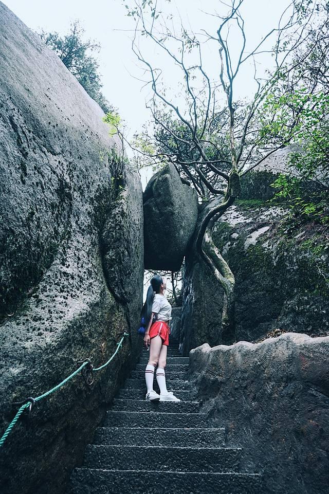 天柱山风景区在哪里，天柱山具体景点在哪里（理论与实践都要硬）