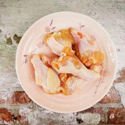 烤箱烤鸡翅温度和时间，烤鸡翅烤箱温度和时间（烤鸡翅不放一滴油）