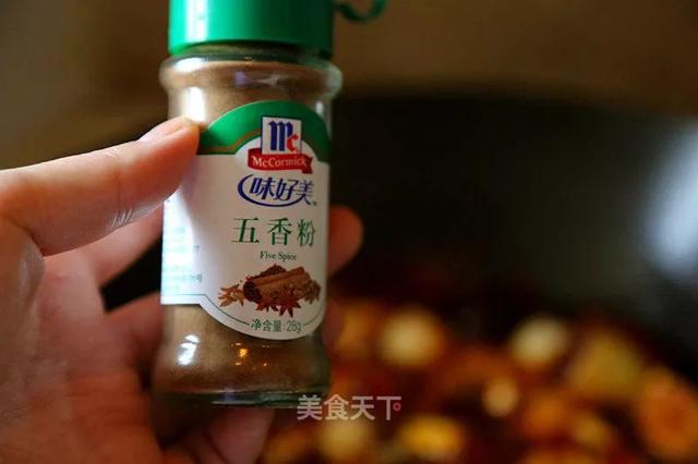 小龙虾怎么做好吃又简单，又简单又好吃的小龙虾做法（虾肉嫩滑麻辣入味）