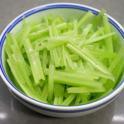 爽口脆莴笋，爽口凉菜开胃一夏