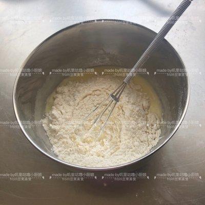 皮卡丘球形蛋糕制作，拼多多惊现下过油锅的皮卡丘