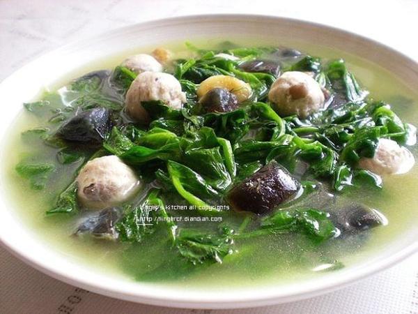 豆苗怎么做好吃，豆苗怎么做才好吃（吃了这么多年的豆苗）