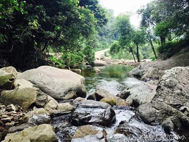 灵石山国家森林公园，福建适合玩水的地方