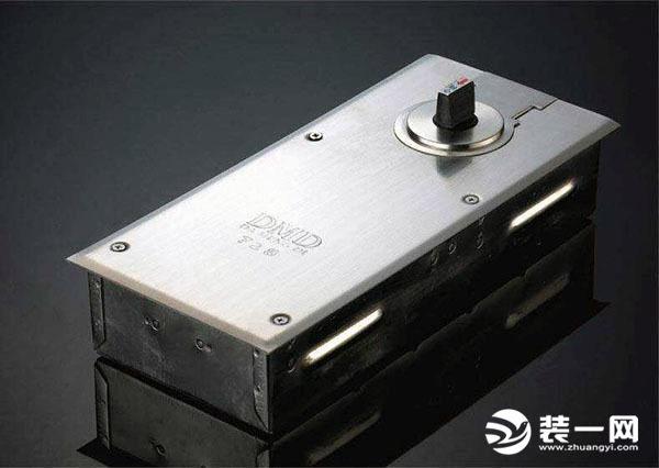 玻璃门地弹簧角度调节教程，玻璃门地弹簧调整方法