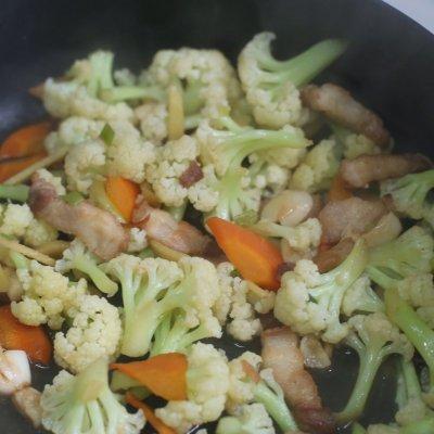 有机花菜怎么炒才好吃，有机花菜家常做法 素炒