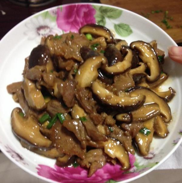 吃对你的家常菜，16道美味家常菜周末做来吃最合适（做几道拿手菜给家人吃吧）