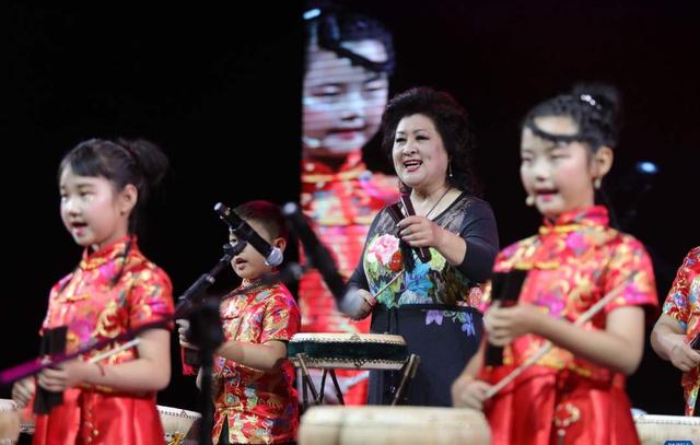 大鼓书艺术，烛火摇曳传承不息