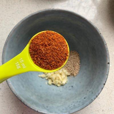 家常酸汤水饺的酸汤做法，不妨花两分钟来看看这个做法