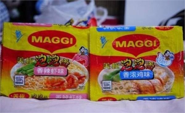 小康家庭方便面，童年的方便面有哪些（80后童年的美食～华龙面）