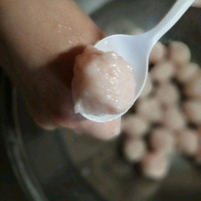 做猪肉丸子怎么做，猪肉丸子最简单好吃的做法