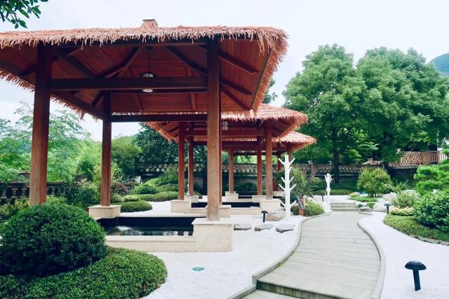 浙南最热门景点，浙南有个21的清凉山城