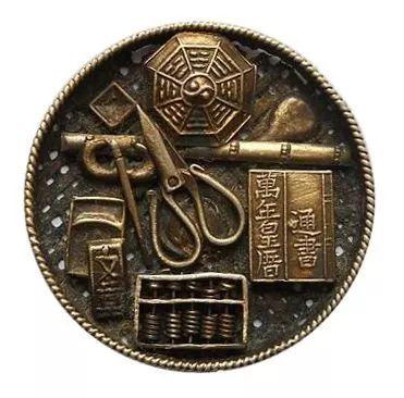 宝宝抓周习俗及寓意，老母亲又哭又笑......