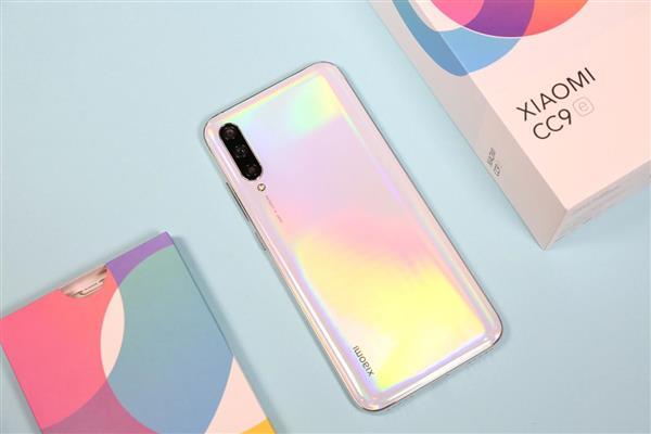 小米cc9与cc9e对比，小米CC9和CC9e该怎么选