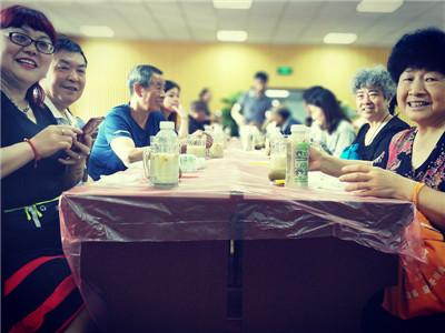 糖尿病果饮(糖尿病人能喝的果蔬汁的配方)